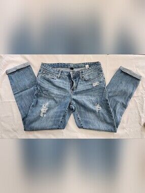 GAP Sexy Boyfriend Fit Distressed Light Blue Jeans (sz 8/29A)
